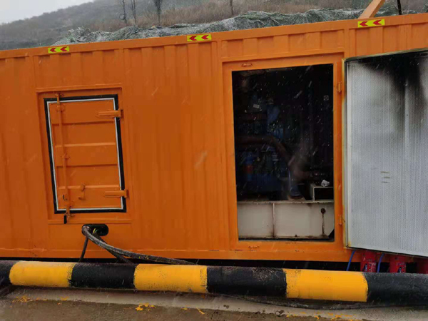 湖里出租发电机-船用柴油发电机的工作原理是怎么样的？
