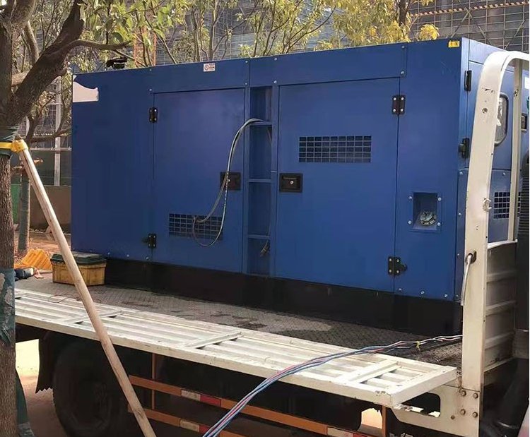 湖里柴油发电机组空气滤清器多久更换一次？
