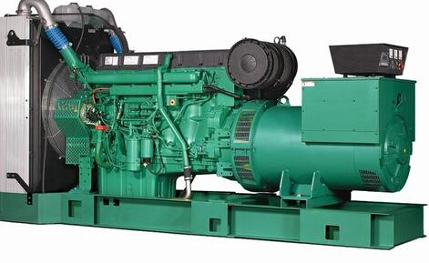 湖里发电机除垢后需要用清水冲洗水冷式机油散热器几次？